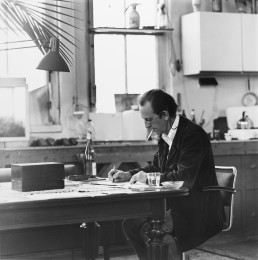 Constant aan het tekenen, Wittenburg, 1980, Unknown
