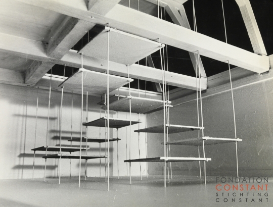 Constant Nieuwenhuys-Schaalmodel voor ludieke trap, 1969-9