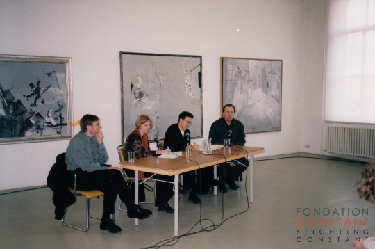 Photo's symposium Constant | New Babylon