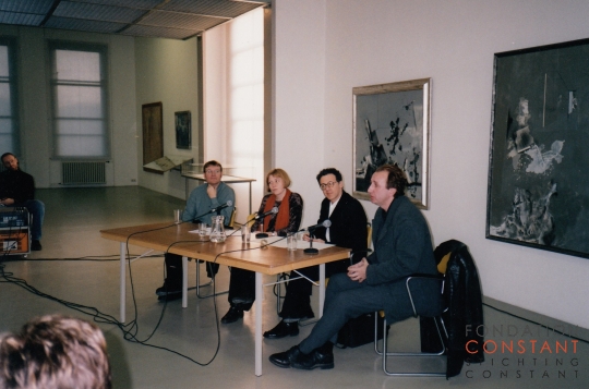 Photo's symposium Constant | New Babylon
