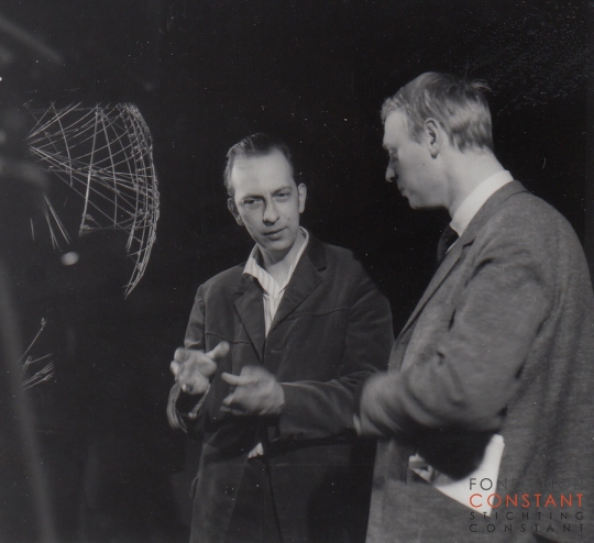 Constant en Simon Vinkenoog, 1962 Constant Nieuwenhuys en Simon Vinkenoog in 1962