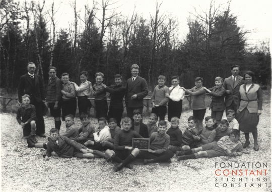 Class Photo Constant at the St. Gerardus Majella School Class Photo Constant at the St. Gerardus Majella School