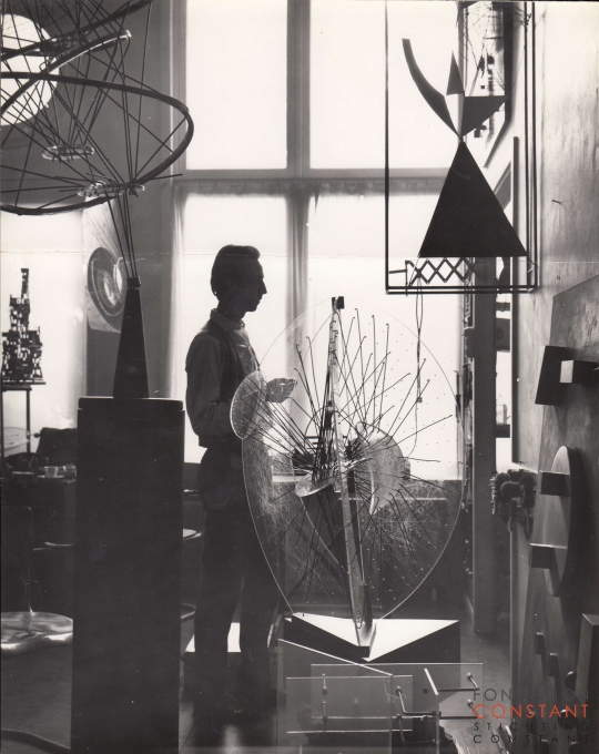 Constant in his studio at Henri Polaklaan Constant in his studio at Henri Polaklaan