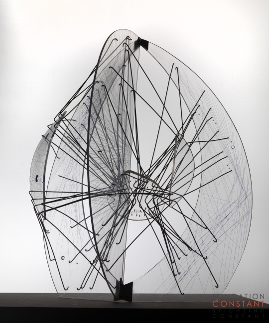 Constant-Eivormige constructie I, 1957-5 Constant Nieuwenhuys-Eivormige constructie I, 1957-5