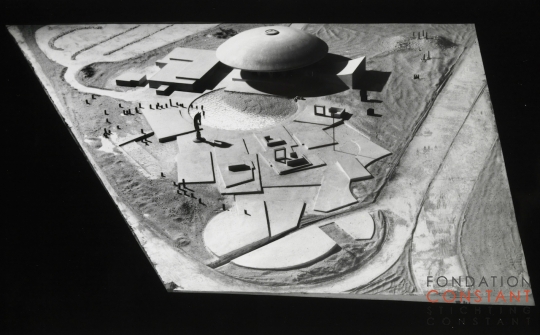 Constant Nieuwenhuys-Het woestijnproject, 1965