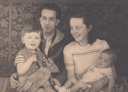 Victor, Constant, Matie and Martha, ca 1946 [I]